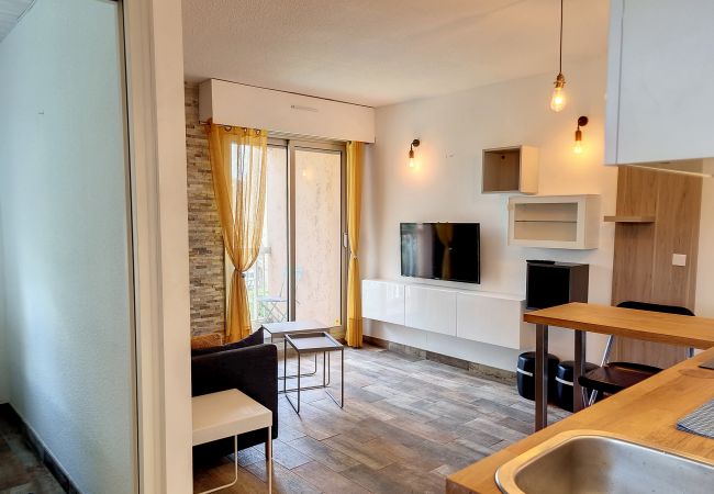 Apartment in Sainte-Maxime - AMARYLLIS