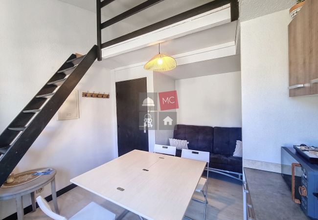 Apartment in Le Plan-de-la-Tour - LE MAS SAINT LAZARRE 