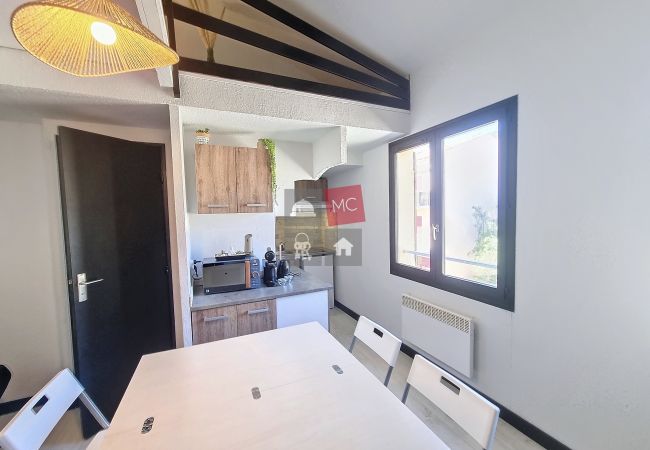 Apartment in Le Plan-de-la-Tour - LE MAS SAINT LAZARRE 