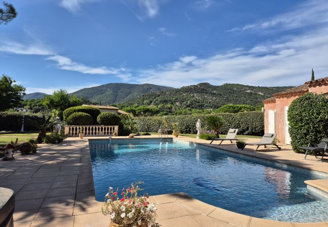 Villa in Le Plan-de-la-Tour - MAISON DANS HAMEAU LE PRÉCONIL AVEC PISCINE PRIVÉE