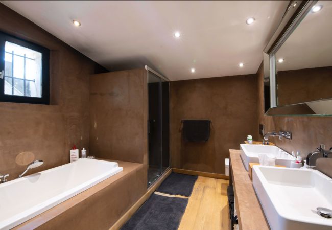 Villa in Sainte-Maxime - VILLA LA BERGERIE AVEC PISCINE
