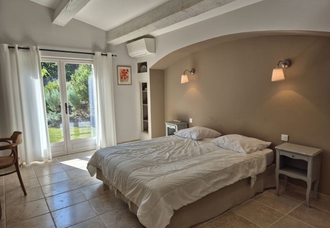 Villa in Le Plan-de-la-Tour - VILLA LE PIGEONNIER