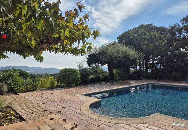 Villa in Le Plan-de-la-Tour - VILLA LE PIGEONNIER