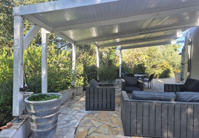 House in Le Plan-de-la-Tour - BEAU MAZET AVEC PISCINE COMMUNAUTAIRE