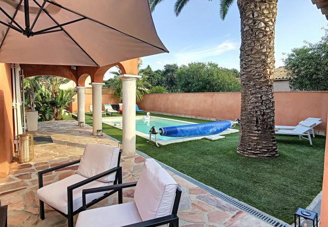 Maison à Sainte-Maxime - Petite oasis, calme et tranquille à quelques minutes de Sainte-Maxime