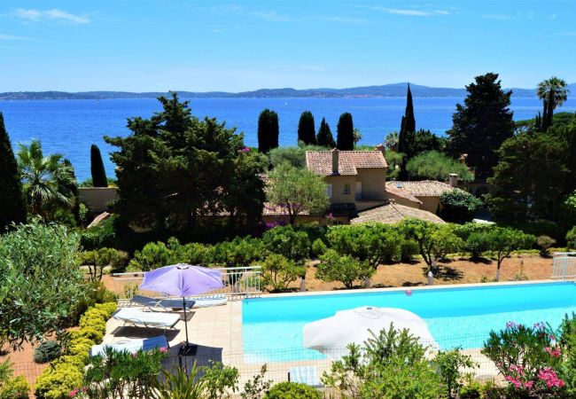 Maison à Sainte-Maxime - Villa 5 chambres, piscine privée, proche plage et commerces 