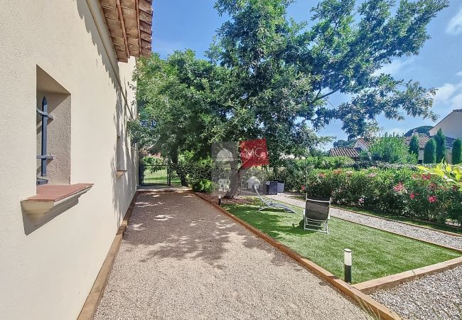 Appartement à Grimaud - Appartement avec terrasse et jardin dans résidence de standing, proche des plages 