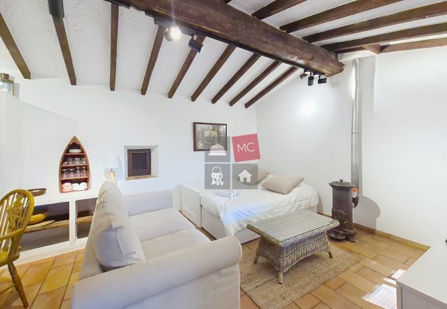 Studio à La Garde-Freinet - LE CABANON