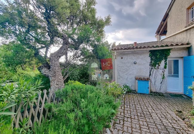 Maison à Le Plan-de-la-Tour - LA MAISON DE SANDRA DANS RÉSIDENCE 