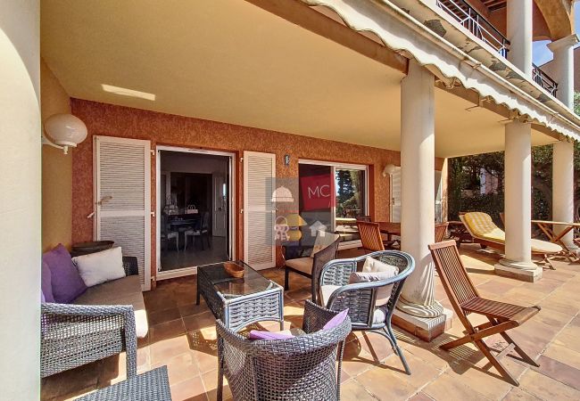 Appartement à Sainte-Maxime - APPARTEMENT LES ARBOUSIERS