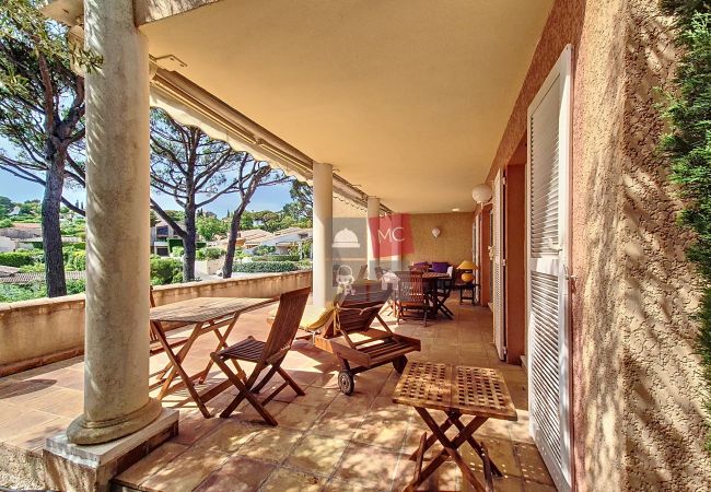 Appartement à Sainte-Maxime - APPARTEMENT LES ARBOUSIERS