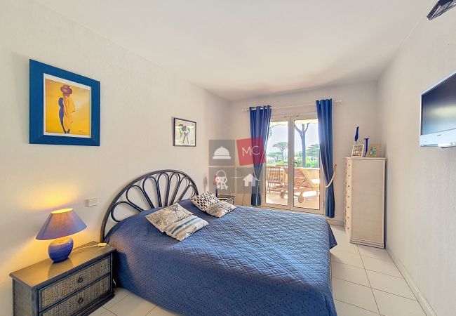Appartement à Sainte-Maxime - APPARTEMENT LES ARBOUSIERS