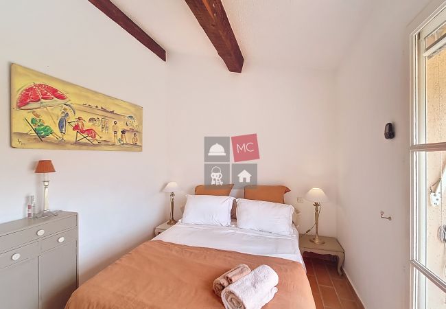 Maison à Le Plan-de-la-Tour - MAISON PROVENÇALE