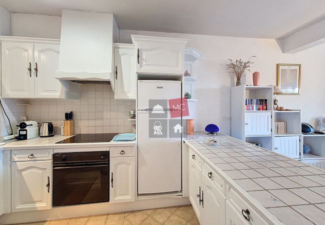 Appartement à Le Plan-de-la-Tour -  ARIELLE 3