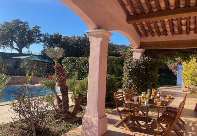 Villa à Le Plan-de-la-Tour - MAGNIFIQUE VILLA LES CACTUS AVEC PISCINE PRIVÉE