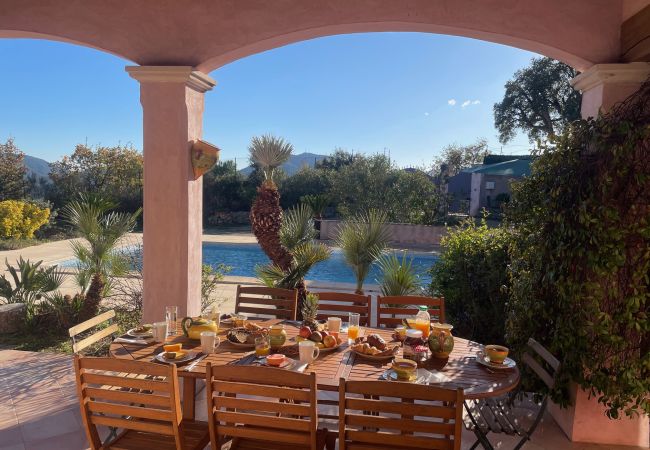 Villa à Le Plan-de-la-Tour - MAGNIFIQUE VILLA LES CACTUS AVEC PISCINE PRIVÉE