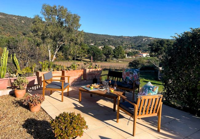 Villa à Le Plan-de-la-Tour - MAGNIFIQUE VILLA LES CACTUS AVEC PISCINE PRIVÉE