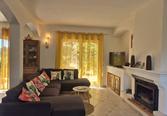 Villa à Le Plan-de-la-Tour - MAGNIFIQUE VILLA LES CACTUS AVEC PISCINE PRIVÉE