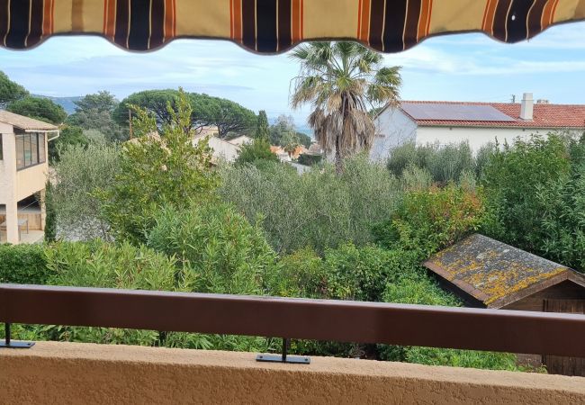 Appartement à Sainte-Maxime - APPARTEMENT LE CASABIANCA