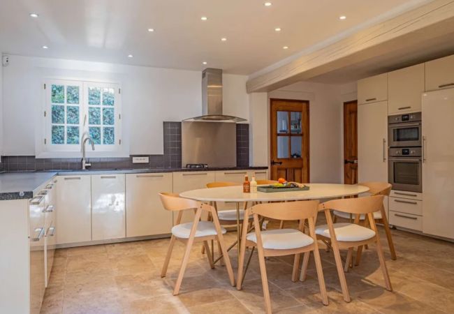 Villa à Le Plan-de-la-Tour - VILLA PETIT MAS AVEC PISCINE PRIVÉE