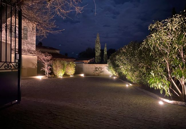 Villa à Le Plan-de-la-Tour - VILLA PETIT MAS AVEC PISCINE PRIVÉE