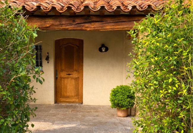 Villa à Le Plan-de-la-Tour - VILLA PETIT MAS AVEC PISCINE PRIVÉE