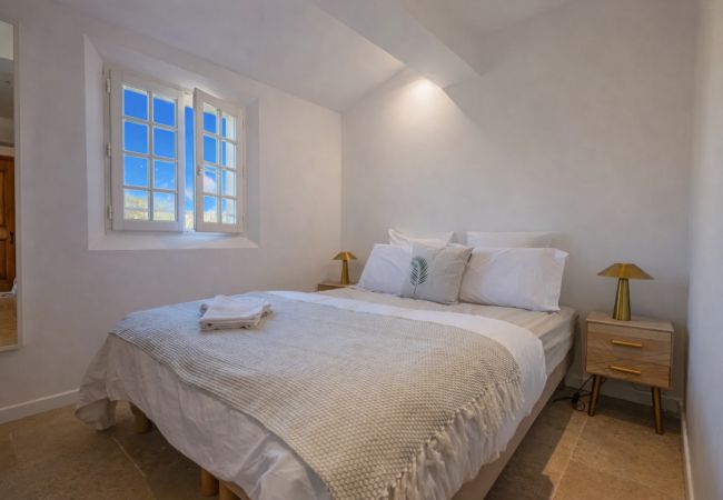 Villa à Le Plan-de-la-Tour - VILLA PETIT MAS AVEC PISCINE PRIVÉE