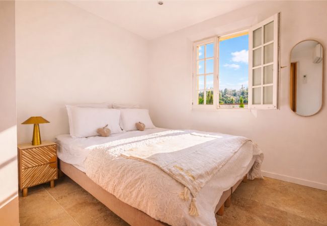 Villa à Le Plan-de-la-Tour - VILLA PETIT MAS AVEC PISCINE PRIVÉE