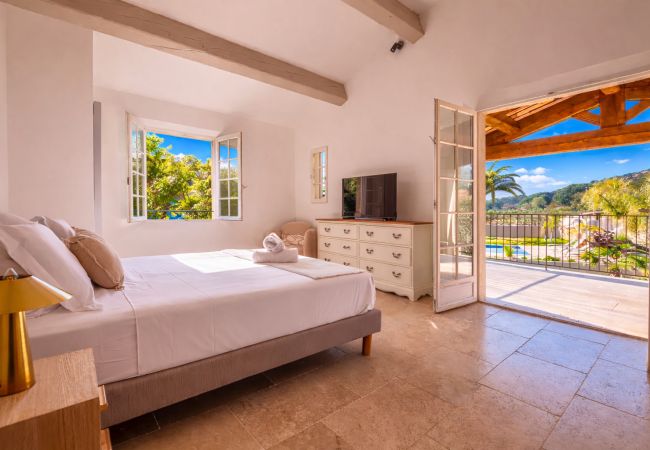 Villa à Le Plan-de-la-Tour - VILLA PETIT MAS AVEC PISCINE PRIVÉE