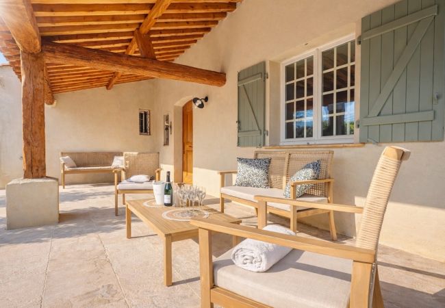 Villa à Le Plan-de-la-Tour - VILLA PETIT MAS AVEC PISCINE PRIVÉE