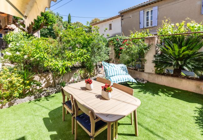 Maison à Le Plan-de-la-Tour - MAISON BELLEROSE DANS HAMEAU