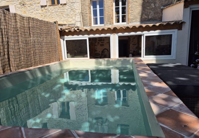 Maison mitoyenne à Le Plan-de-la-Tour - MAISON ARIA AVEC PISCINE PRIVÉE 