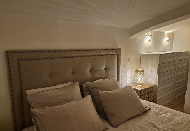 Maison mitoyenne à Le Plan-de-la-Tour - MAISON ARIA AVEC PISCINE PRIVÉE 
